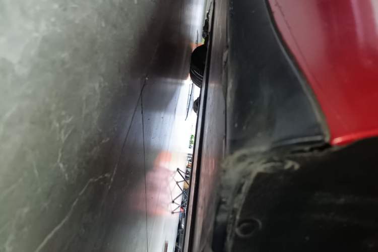 Used Tesla Model 3 2021 Standard Range Rear-Drive Upgraded Version Left Side Sill