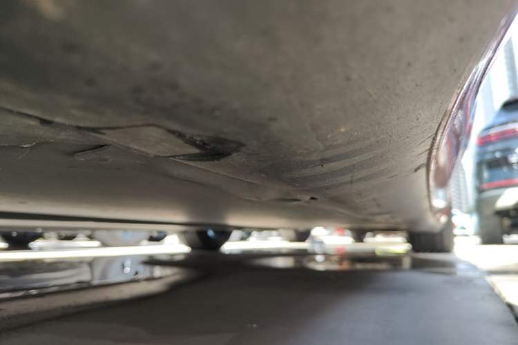 Used Tesla Model 3 2021 Standard Range Rear-Drive Upgraded Version Left Side Sill