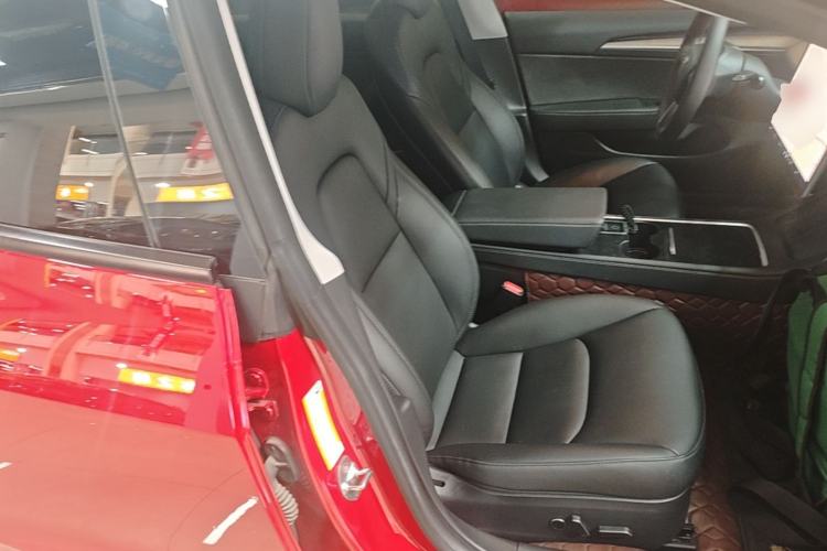 Used Tesla Model 3 2021 Performance High-Performance All-Wheel-Drive Version Right Front Seat