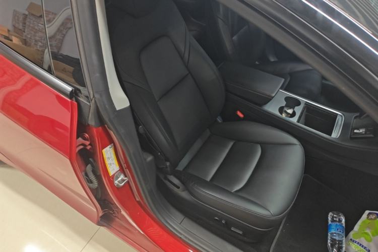 Used Tesla Model 3 2021 Performance High-Performance All-Wheel-Drive Version Right Front Seat