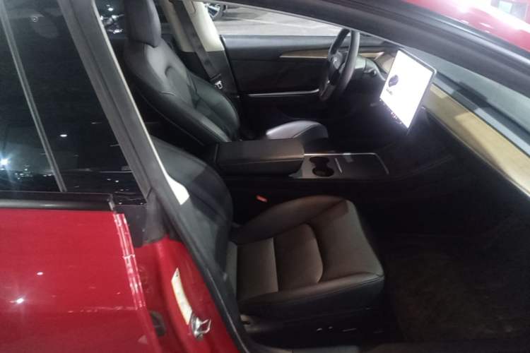 Used Tesla Model 3 2021 Standard Range Rear-Drive Upgraded Version Right Front Seat