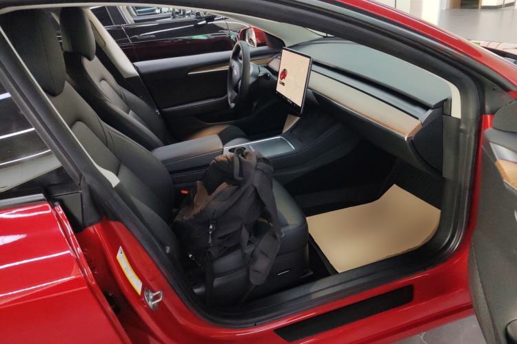 Used Tesla Model 3 2021 Standard Range Rear-Drive Upgraded Version Right Front Seat