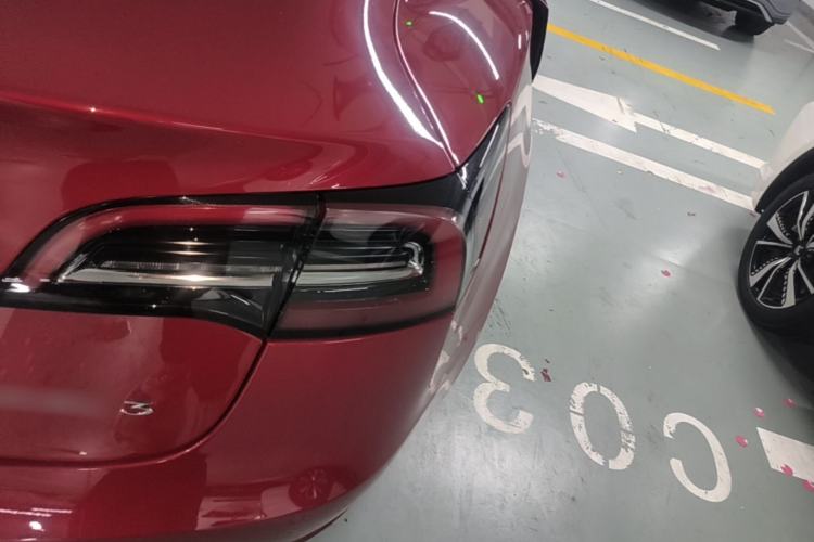 Used Tesla Model 3 2021 Standard Range Rear-Wheel Drive Upgraded Version 3D6 Right Rear Taillight