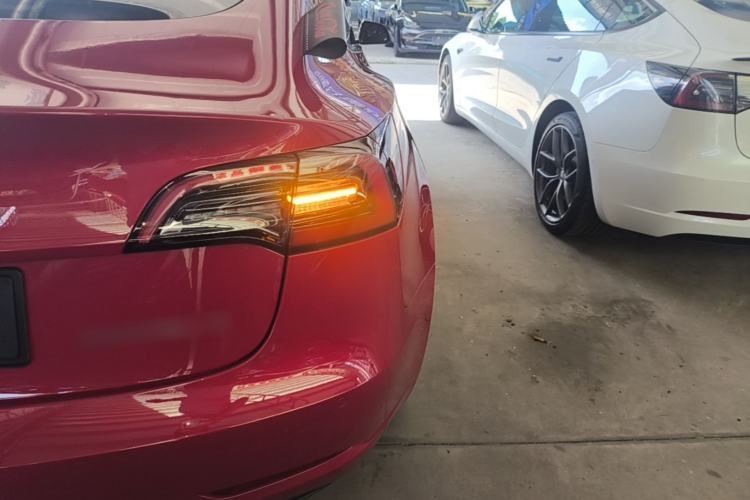 Used Tesla Model 3 2021 Standard Range Rear-Wheel Drive Upgraded Version 3D6 Right Rear Taillight
