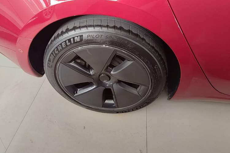 Used Tesla Model 3 2021 Standard Range Rear-Drive Upgraded Version Right Rear Wheel Hub