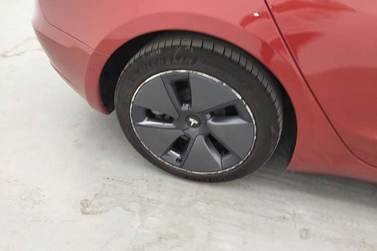 Used Tesla Model 3 2021 Standard Range Rear-Wheel Drive Upgraded Version 3D6 Right Rear Wheel Hub
