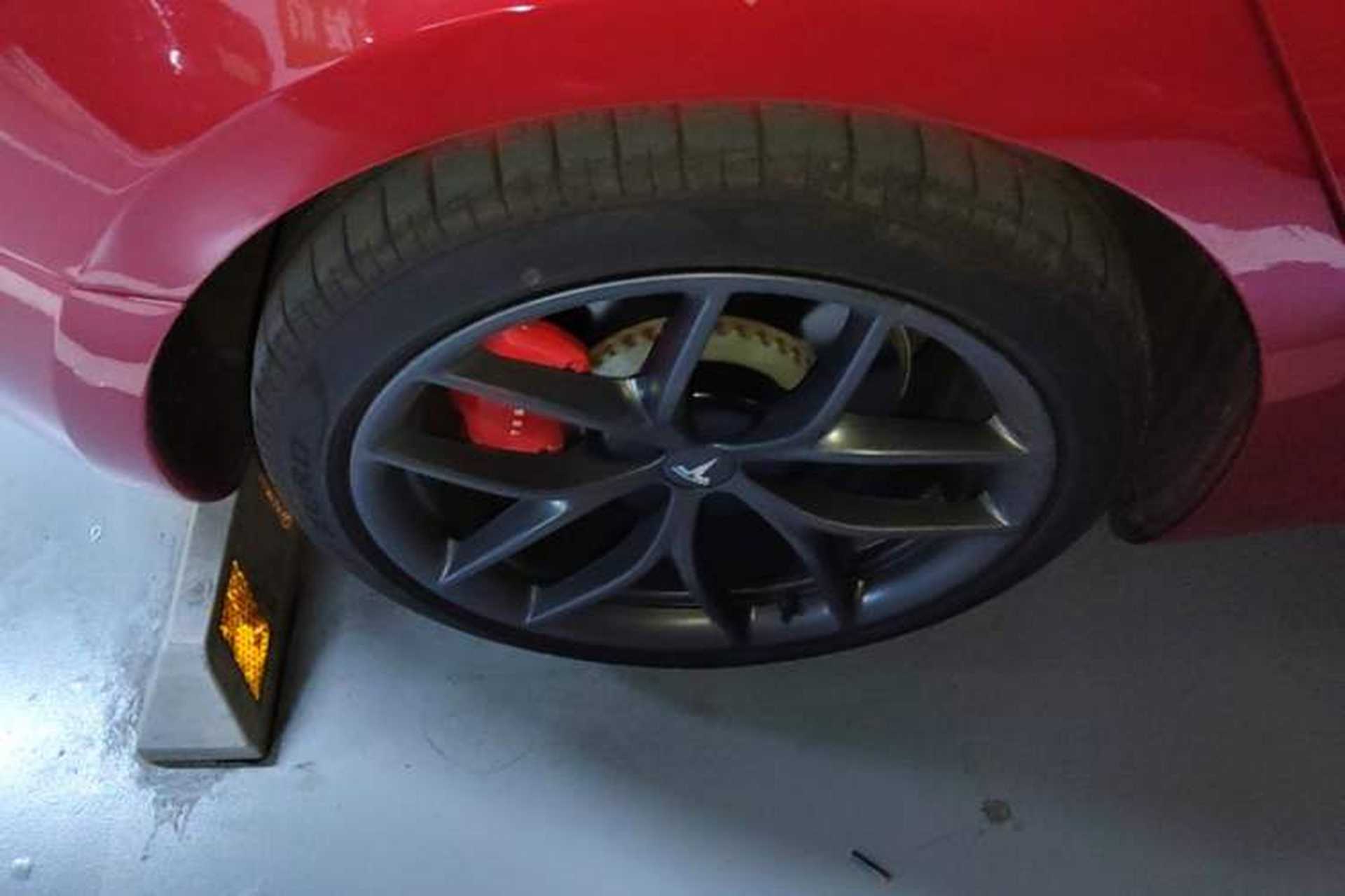 Used Tesla Model 3 2021 Performance High-Performance All-Wheel-Drive Version Right Rear Wheel Hub