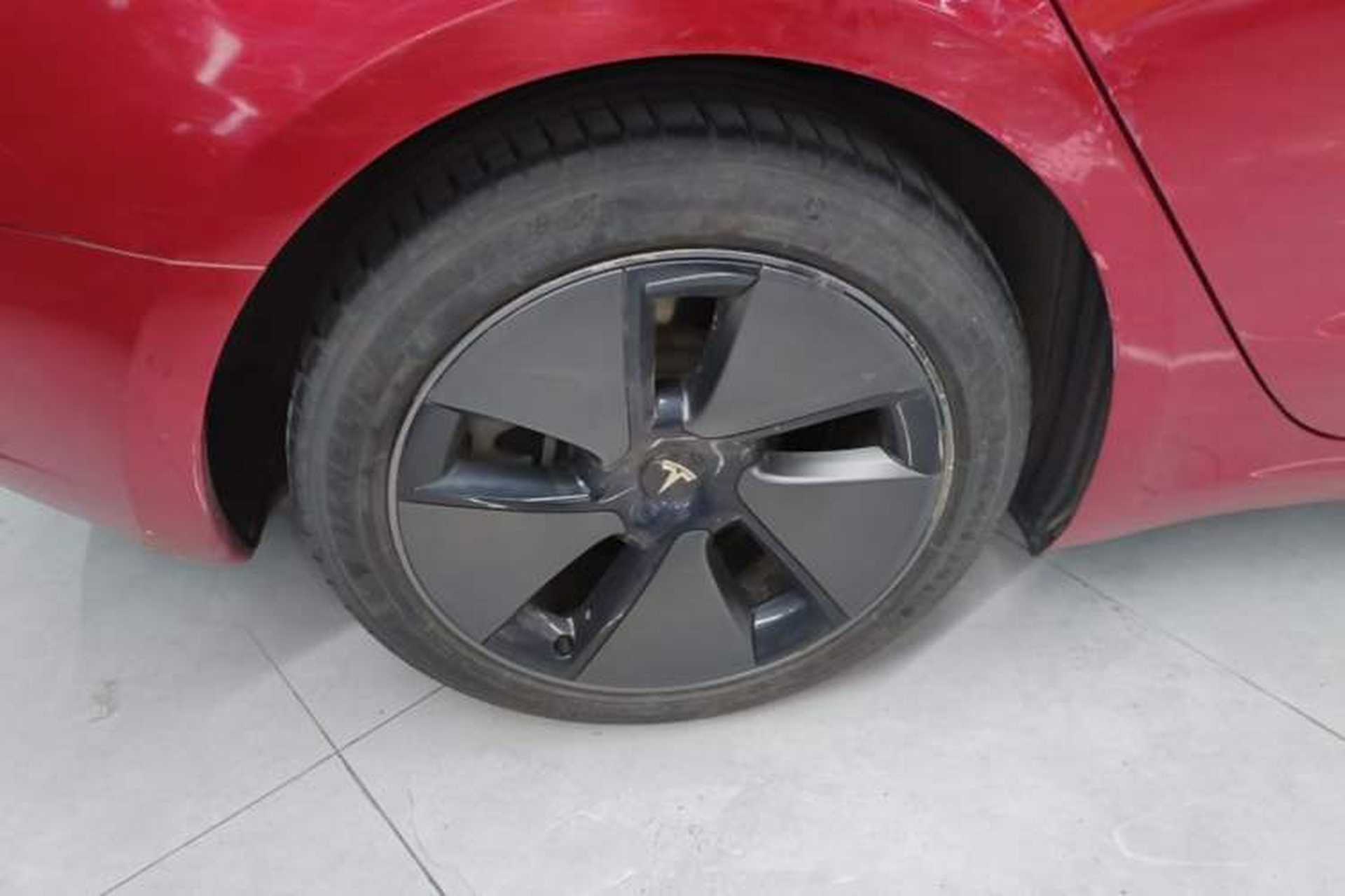 Used Tesla Model 3 2021 Standard Range Rear-Wheel Drive Upgraded Version 3D6 Right Rear Wheel Hub