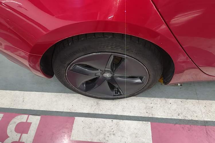 Used Tesla Model 3 2021 Standard Range Rear-Drive Upgraded Version Right Rear Wheel Hub