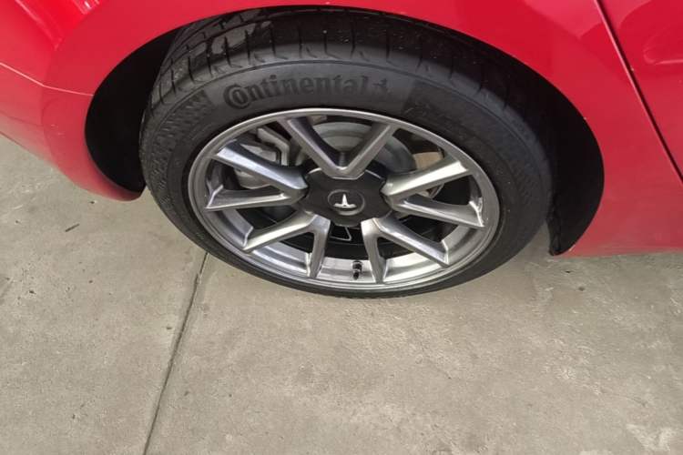 Used Tesla Model 3 2021 Standard Range Rear-Wheel Drive Upgraded Version 3D6 Right Rear Wheel Hub