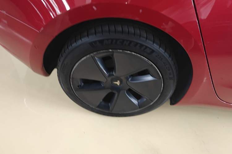 Used Tesla Model 3 2021 Standard Range Rear-Wheel Drive Upgraded Version 3D6 Right Rear Wheel Hub