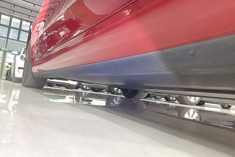 Used Tesla Model 3 2021 Standard Range Rear-Drive Upgraded Version Right Side Sill