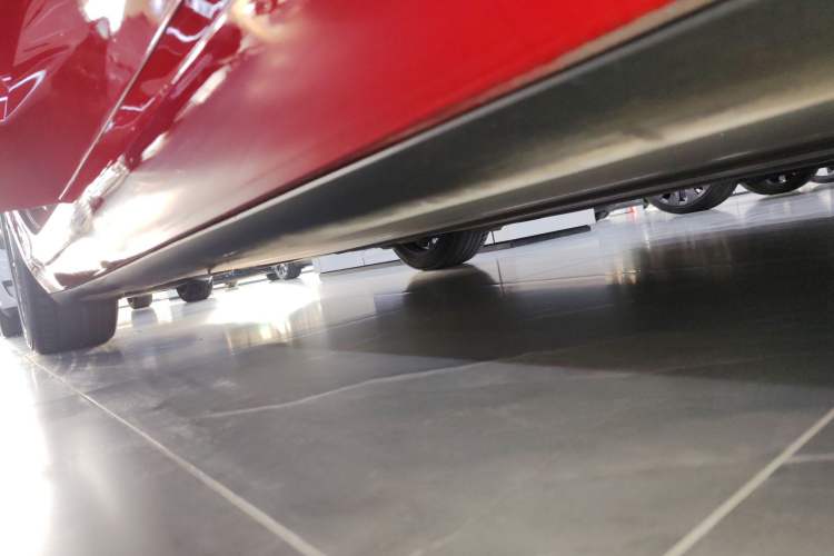 Used Tesla Model 3 2021 Standard Range Rear-Drive Upgraded Version Right Side Sill