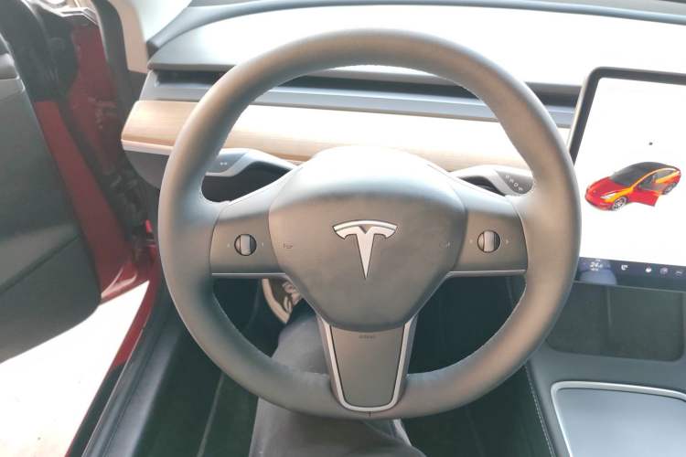 Used Tesla Model 3 2021 Performance High-Performance All-Wheel-Drive Version Steering Wheel