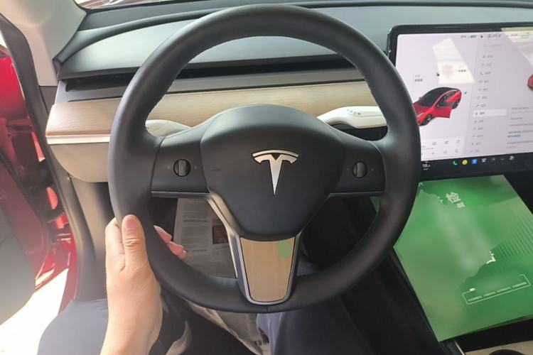 Used Tesla Model 3 2021 Standard Range Rear-Wheel Drive Upgraded Version 3D6 Steering Wheel