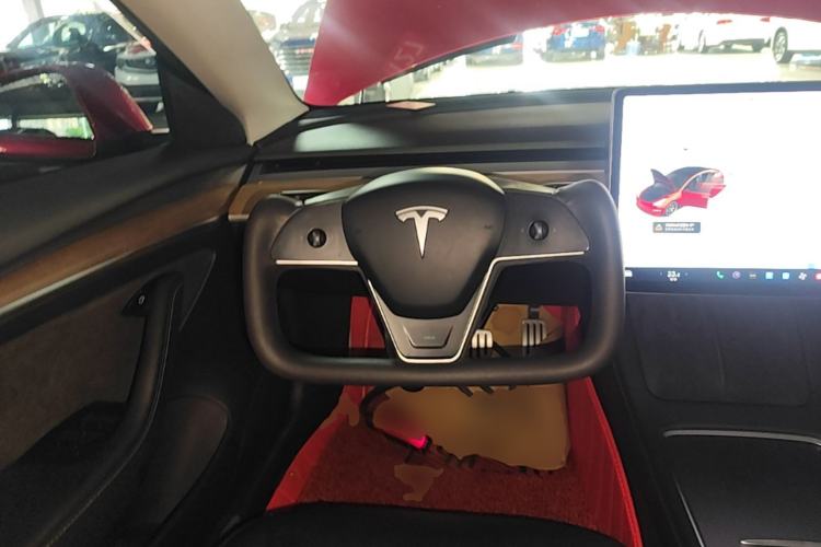 Used Tesla Model 3 2021 Performance High-Performance All-Wheel-Drive Version 3D6 Steering Wheel