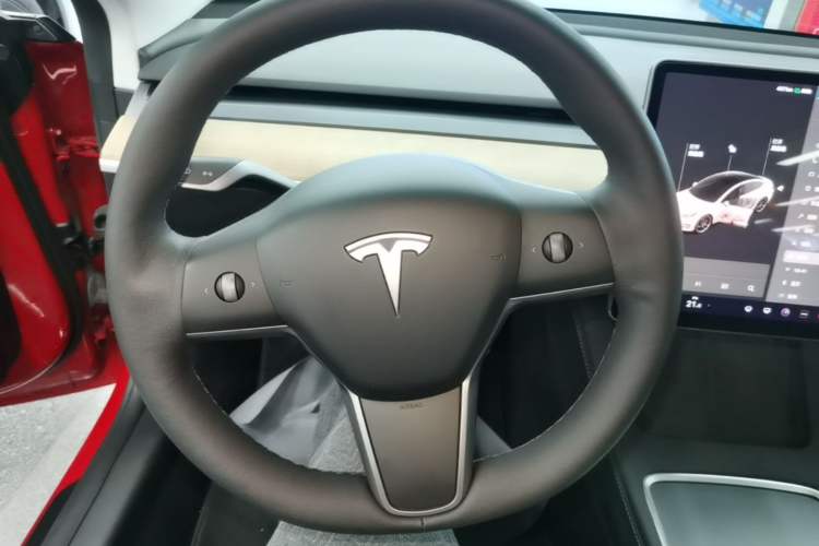 Used Tesla Model 3 2021 Performance High-Performance All-Wheel-Drive Version Steering Wheel