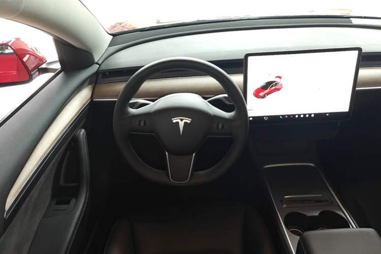 Used Tesla Model 3 2021 Standard Range Rear-Wheel Drive Upgraded Version 3D6 Steering Wheel