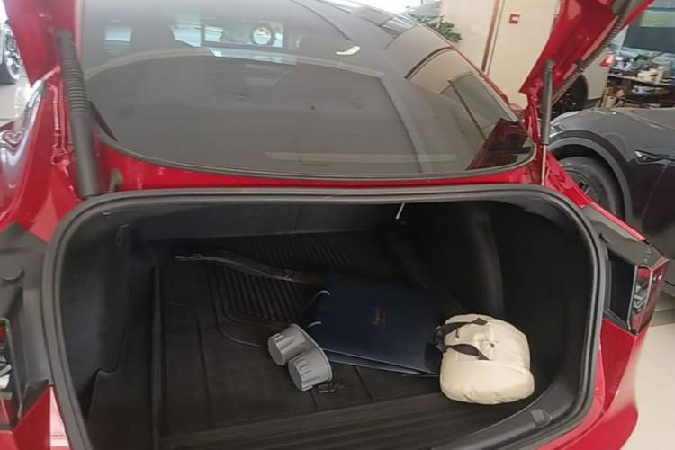 Used Tesla Model 3 2021 Performance High-Performance All-Wheel-Drive Version 3D6 Trunk