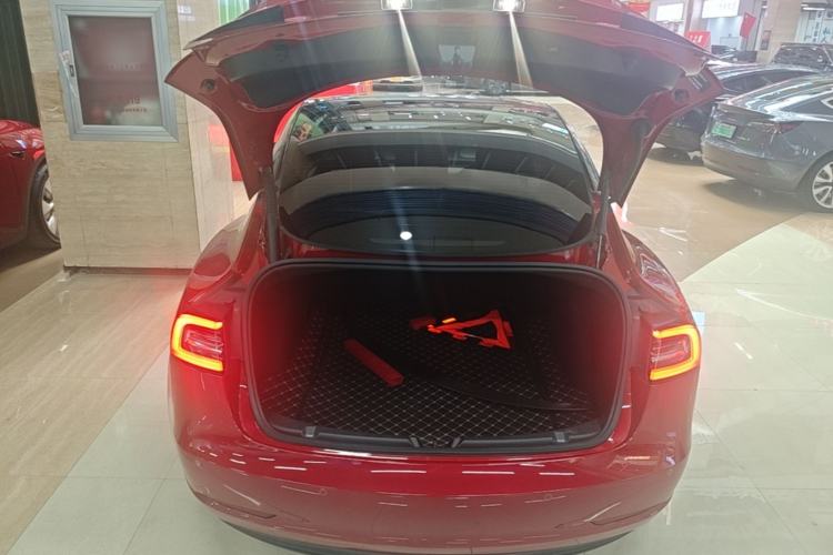 Used Tesla Model 3 2021 Performance High-Performance All-Wheel-Drive Version Trunk