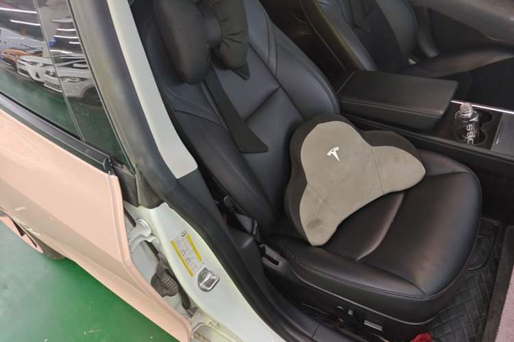 Used Tesla Model 3 2021 Standard Range Rear-Drive Upgraded Version Right Front Seat