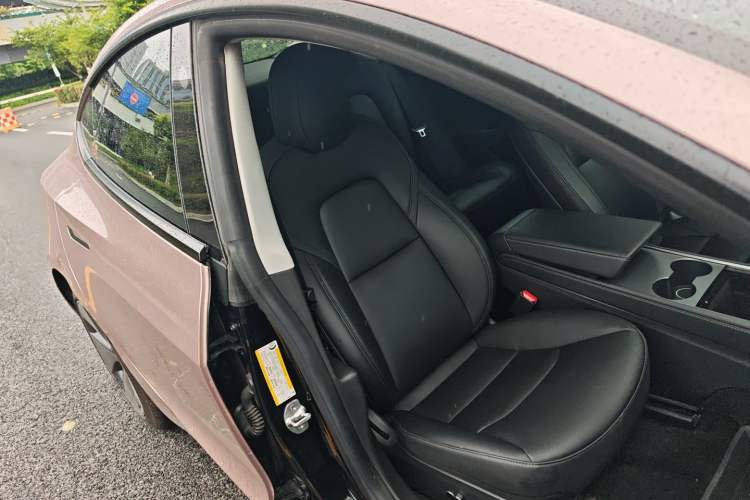 Used Tesla Model 3 2021 Standard Range Rear-Drive Upgraded Version Right Front Seat