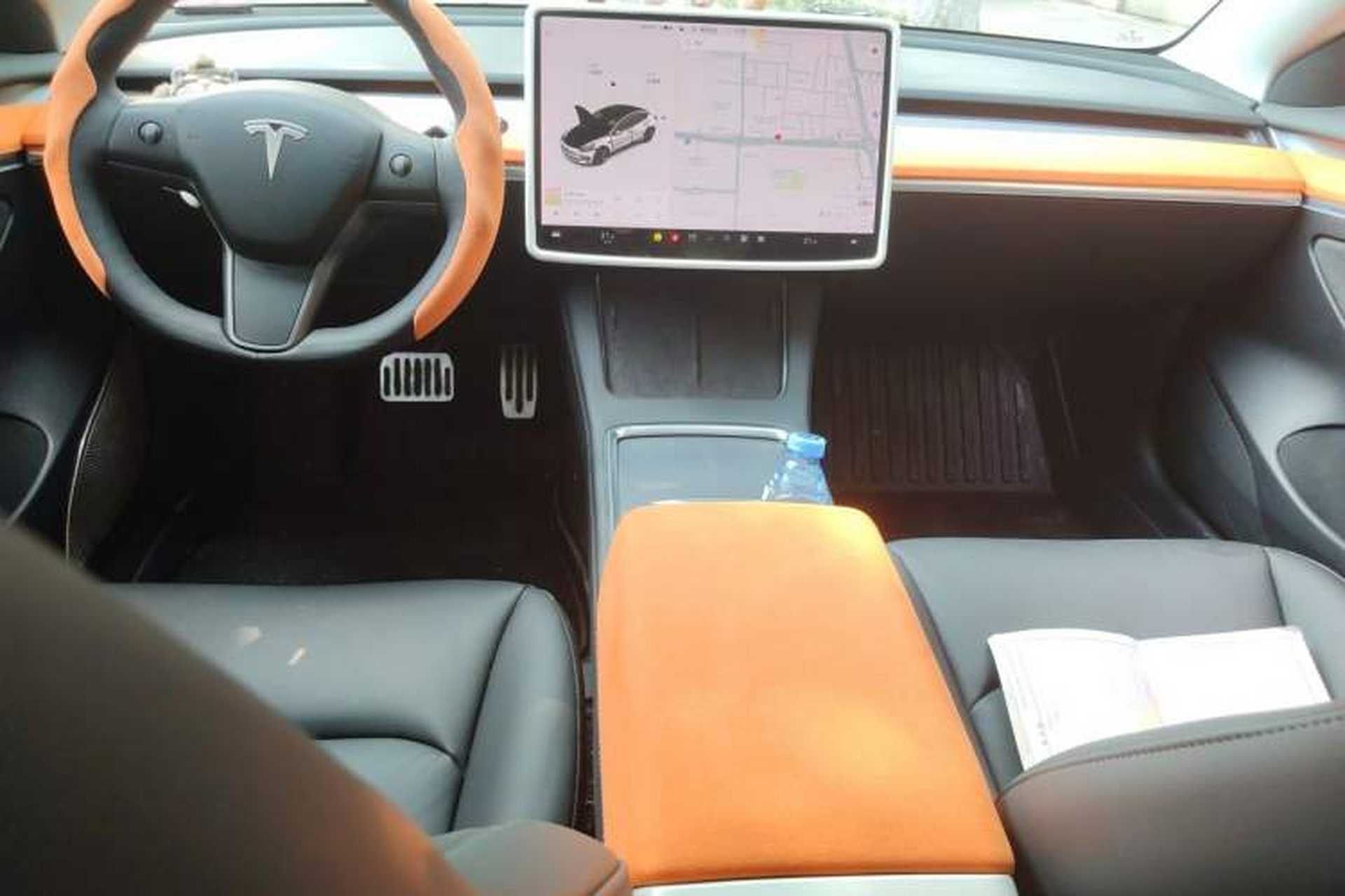 Used Tesla Model 3 2021 Standard Range Rear-Wheel Drive Upgraded Version 3D6 Center Console