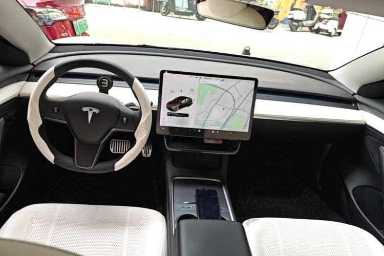 Used Tesla Model 3 2021 Revised Version Standard Range Rear-Wheel Drive Upgraded Edition 3D1 Center Console