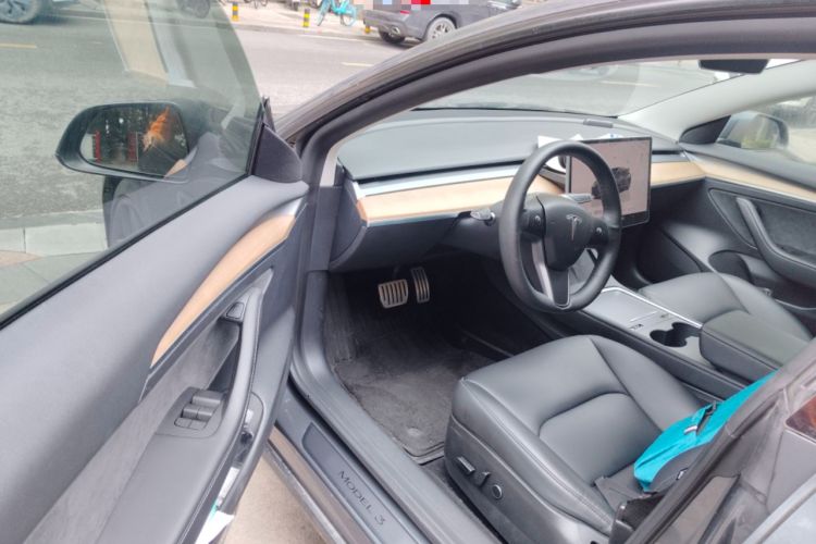 Used Tesla Model 3 2021 Revised Version II – Performance High-Performance All-Wheel-Drive Edition Driver Seat