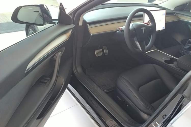 Used Tesla Model 3 2021 Performance High-Performance All-Wheel-Drive Version Driver Seat