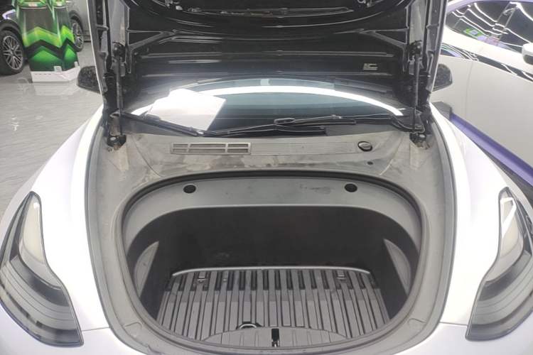 Used Tesla Model 3 2021 Performance High-Performance All-Wheel-Drive Version Engine Bay