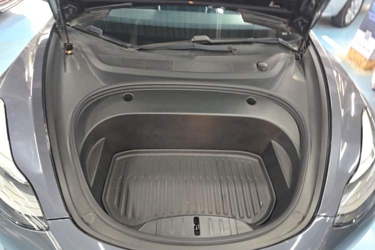 Used Tesla Model 3 2021 Standard Range Rear-Drive Upgraded Version Engine Bay