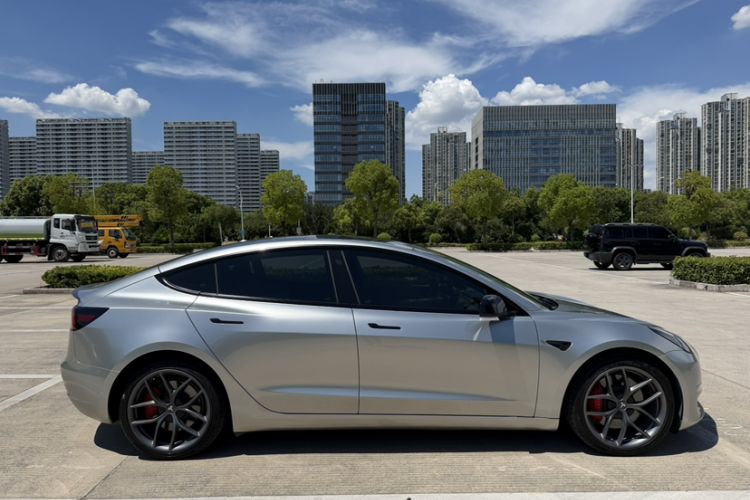 Used Tesla Model 3 2021 Performance High-Performance All-Wheel-Drive Version Exterior 5