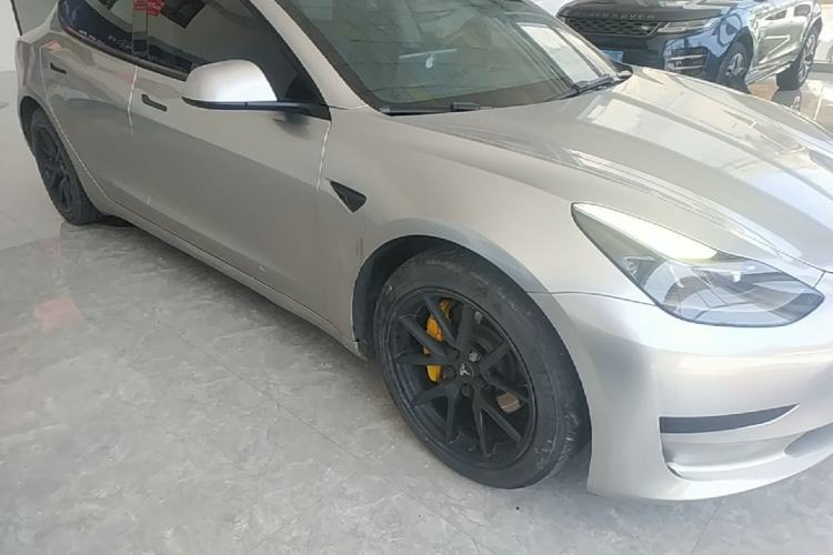Used Tesla Model 3 2021 Standard Range Rear-Wheel Drive Upgraded Version 3D6 Front Right 45 Deg