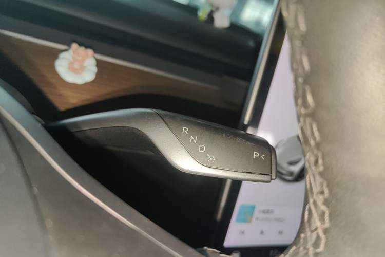 Used Tesla Model 3 2021 Performance High-Performance All-Wheel-Drive Version Gear Lever