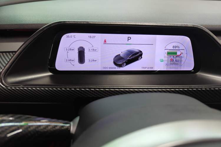 Used Tesla Model 3 2021 Standard Range Rear-Wheel Drive Upgraded Version 3D6 Instrument Cluster