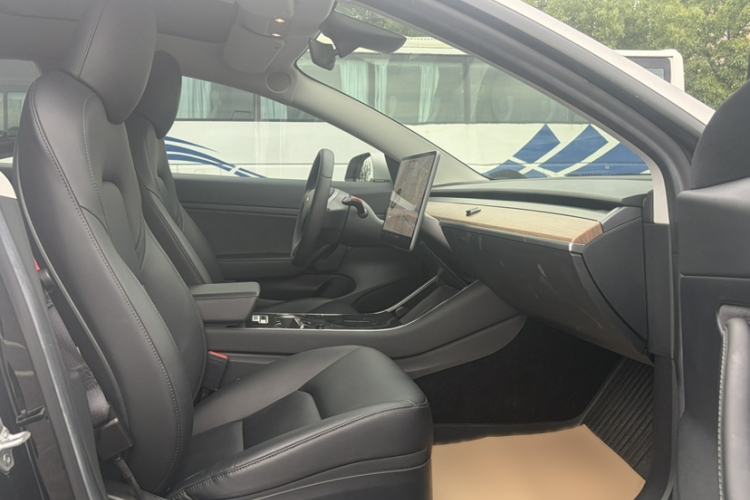 Used Tesla Model 3 2021 Standard Range Rear-Drive Upgraded Version Interior 1