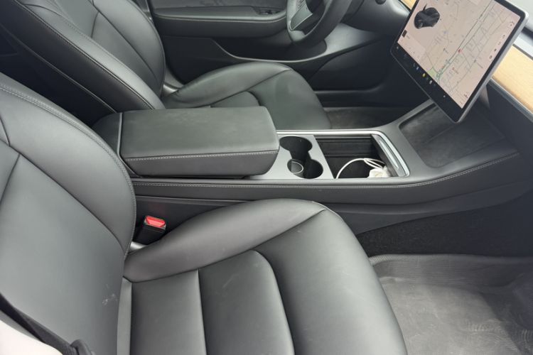 Used Tesla Model 3 2021 Standard Range Rear-Drive Upgraded Version Interior 2