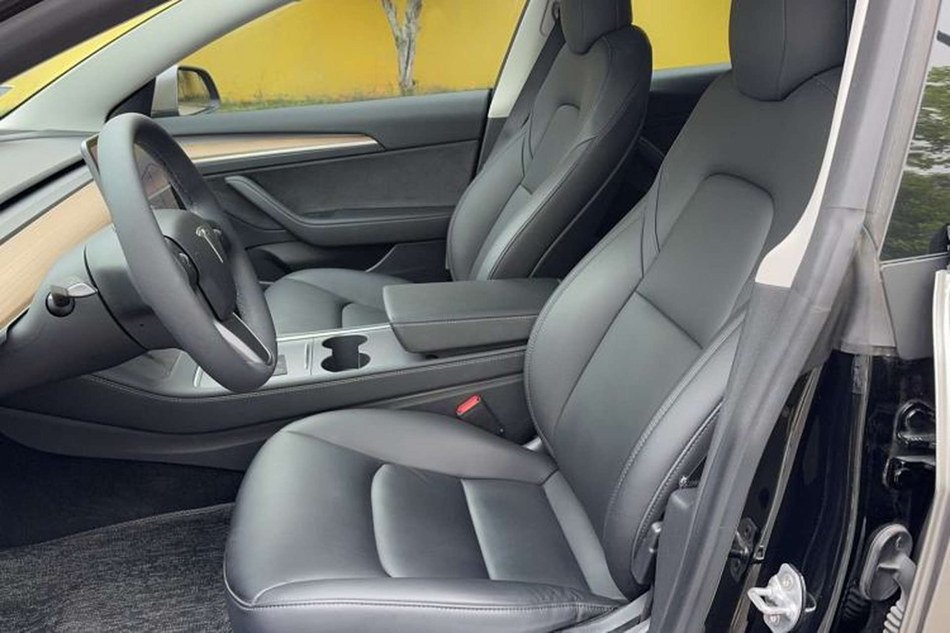 Used Tesla Model 3 2021 Standard Range Rear-Drive Upgraded Version Left Front Seat