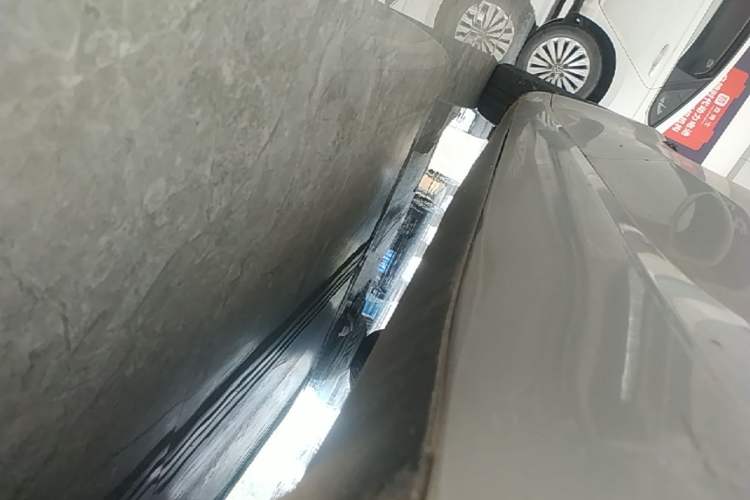 Used Tesla Model 3 2021 Standard Range Rear-Wheel Drive Upgraded Version 3D6 Left Side Sill