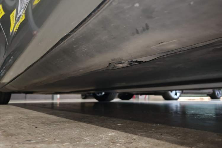 Used Tesla Model 3 2021 Standard Range Rear-Drive Upgraded Version Left Side Sill