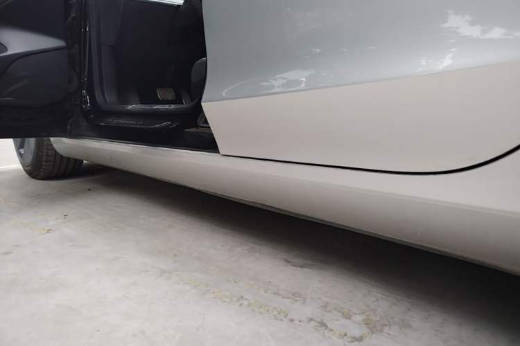 Used Tesla Model 3 2021 Standard Range Rear-Drive Upgraded Version Left Side Sill