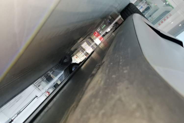 Used Tesla Model 3 2021 Performance High-Performance All-Wheel-Drive Version Left Side Sill