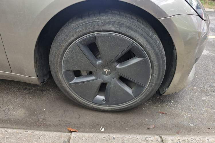 Used Tesla Model 3 2021 Revised Version Standard Range Rear-Wheel Drive Upgraded Edition 3D1 Right Front Wheel Hub