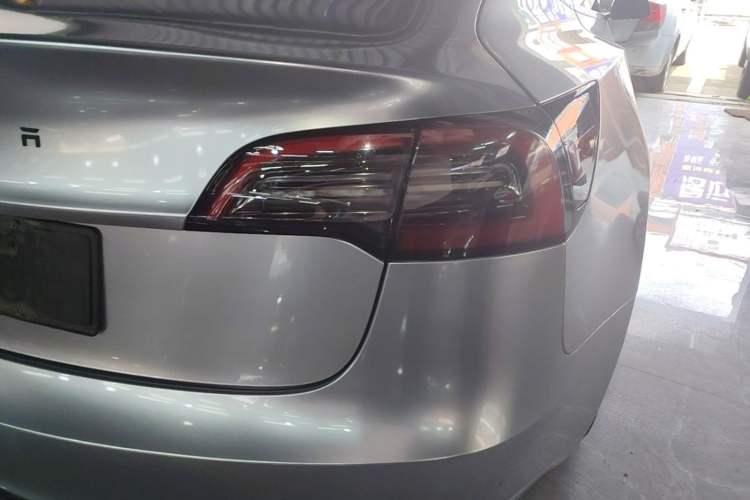 Used Tesla Model 3 2021 Standard Range Rear-Wheel Drive Upgraded Version 3D6 Right Rear Taillight