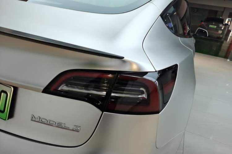 Used Tesla Model 3 2021 Performance High-Performance All-Wheel-Drive Version Right Rear Taillight