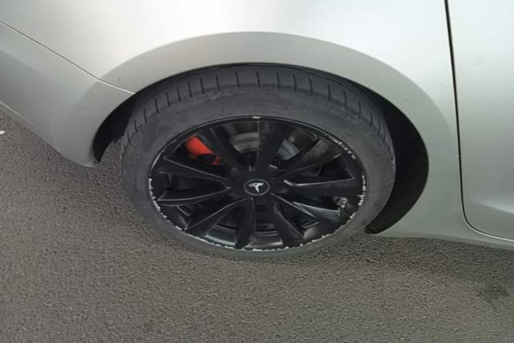 Used Tesla Model 3 2021 Standard Range Rear-Drive Upgraded Version Right Rear Wheel Hub