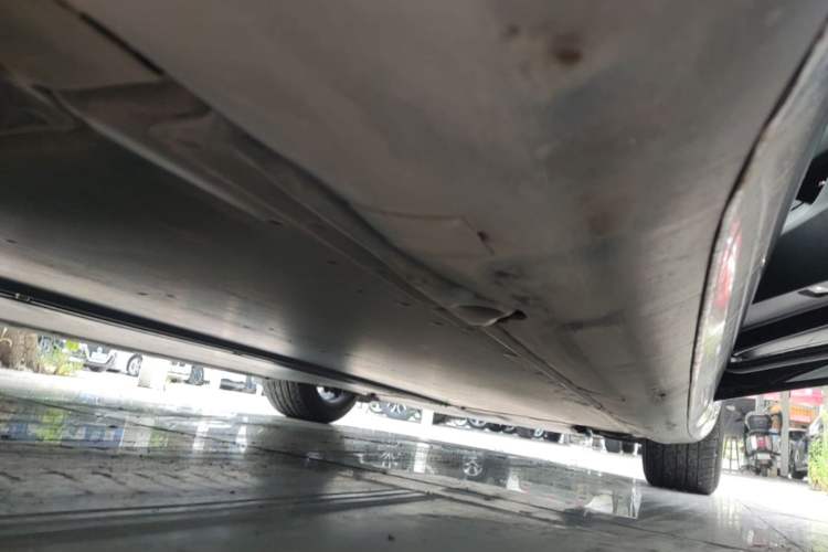 Used Tesla Model 3 2021 Standard Range Rear-Drive Upgraded Version Right Side Sill