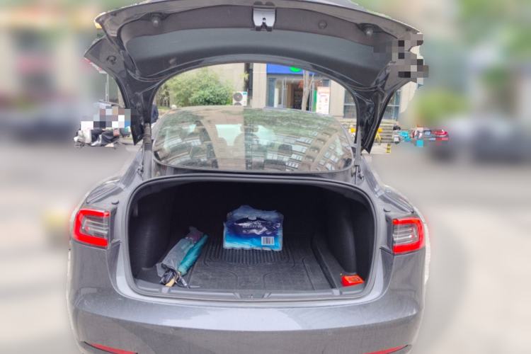 Used Tesla Model 3 2021 Revised Version II – Performance High-Performance All-Wheel-Drive Edition Trunk