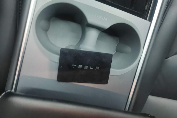 Used Tesla Model 3 2021 Performance High-Performance All-Wheel-Drive Version Vehicle Key